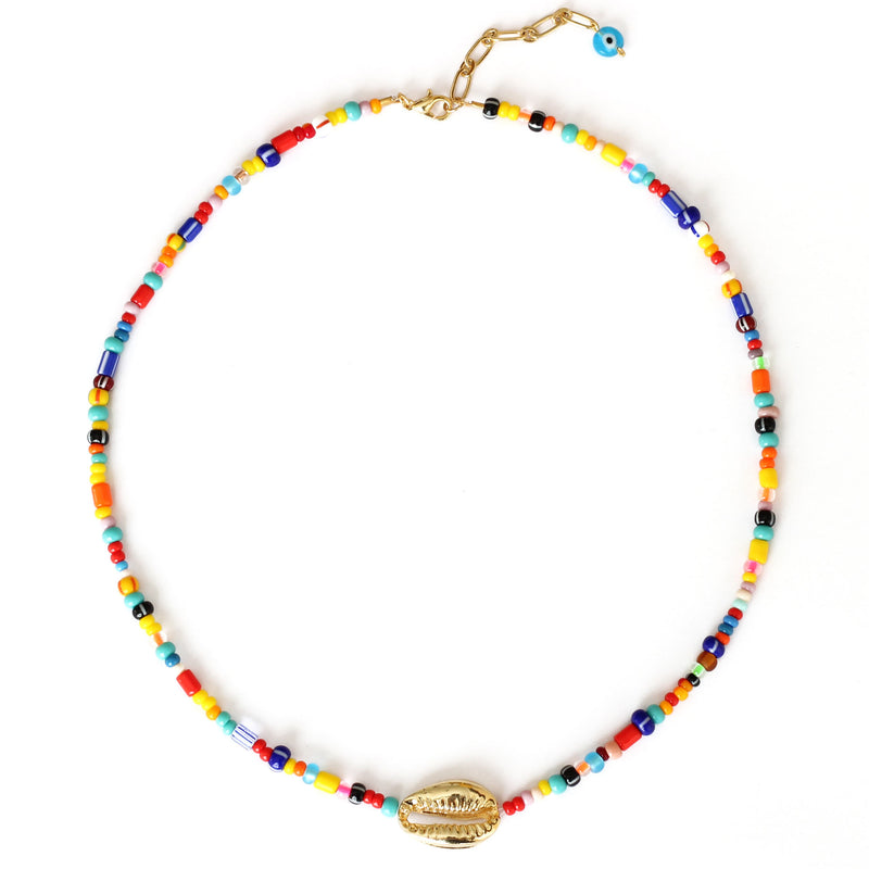Ailo necklace is a perfect gift for mom, handmade with glass and colorful beads. It features an Evil eye bead, cowrie shell. It's a great gift for any special occasion, be it an anniversary, birthday or Christmas. It's a unique and thoughtful way to show your love and appreciation.
